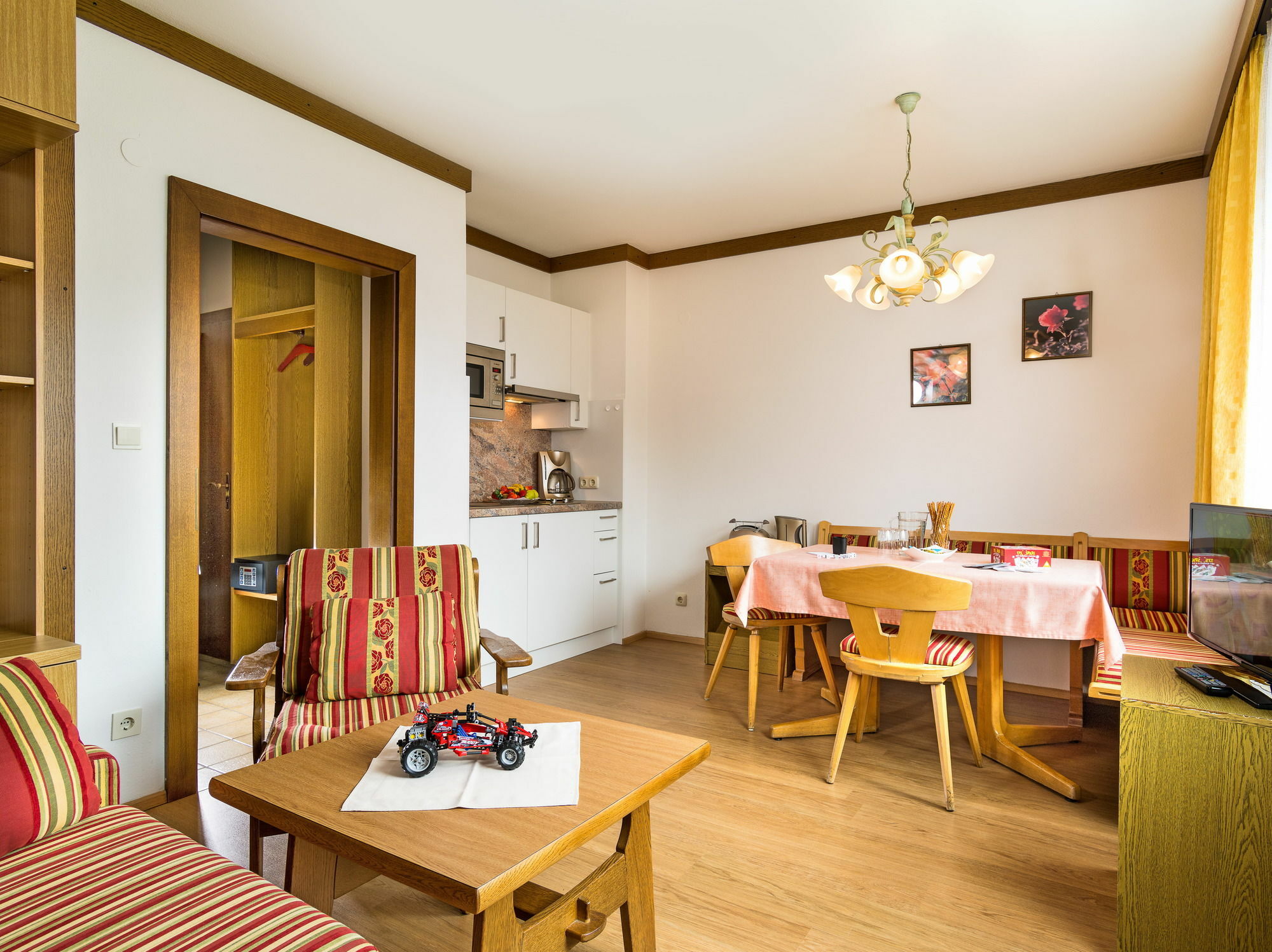 Winklers Gipfelblick Chalet, Inklusive Alpentherme - Ganzjaehrig, Gasteiner Bergbahn - Nur Sommer Bad Hofgastein Luaran gambar